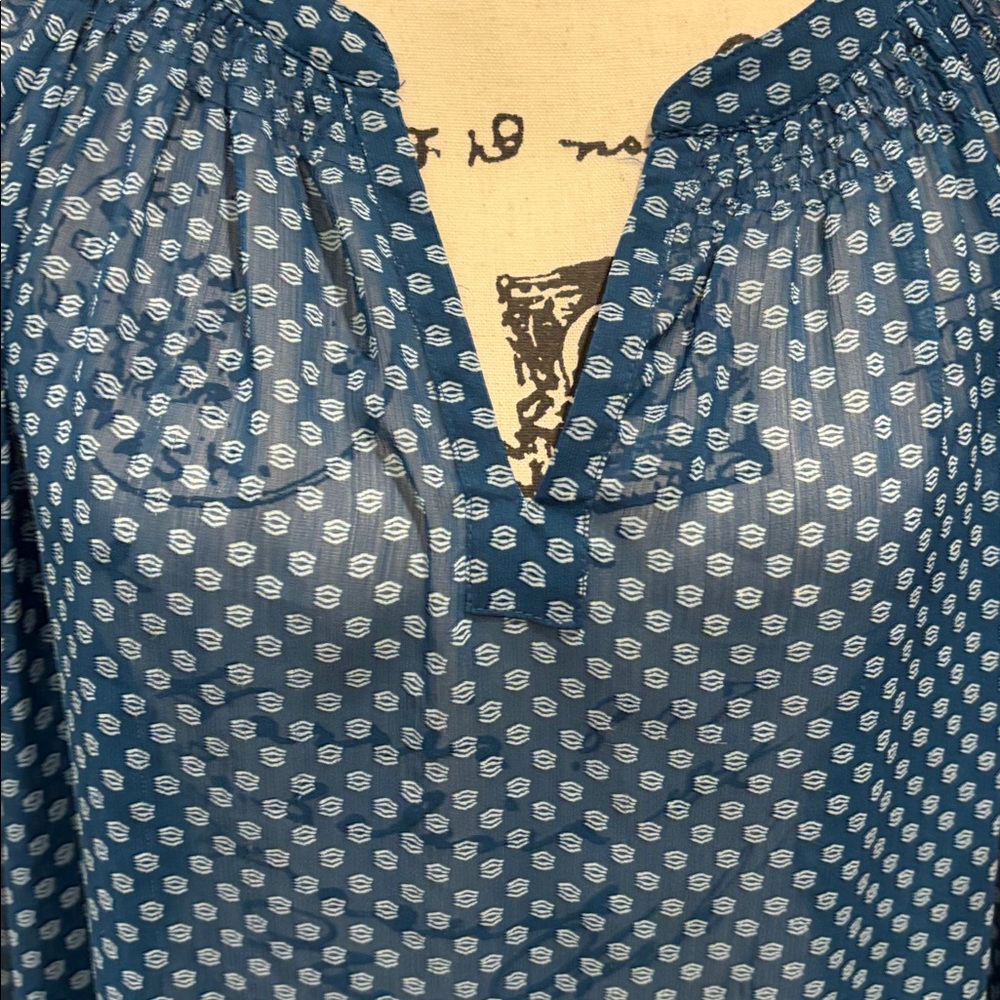 Old Navy Teal Patterned Blouse - Picture 3 of 6